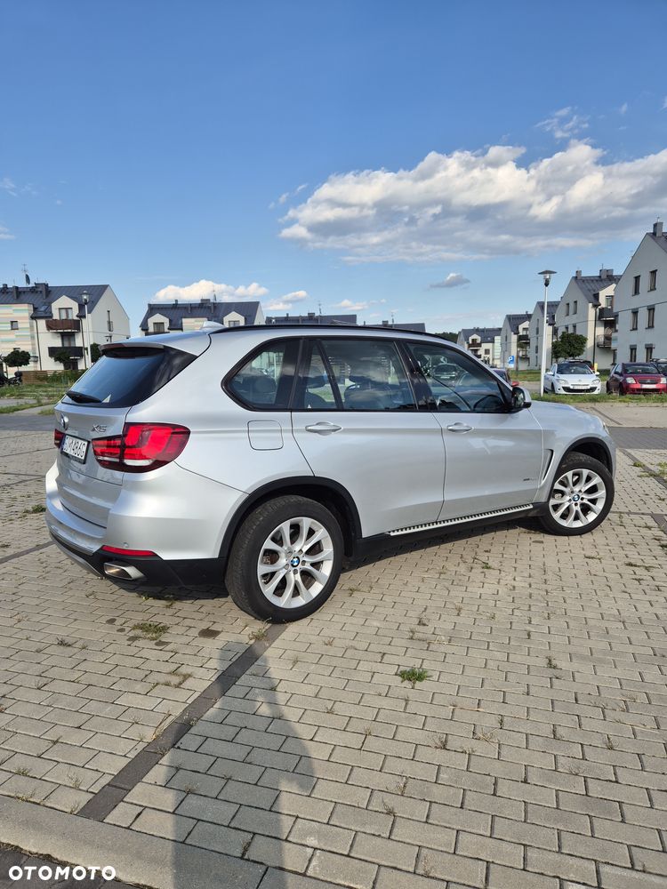 BMW X5 xDrive40d - 11