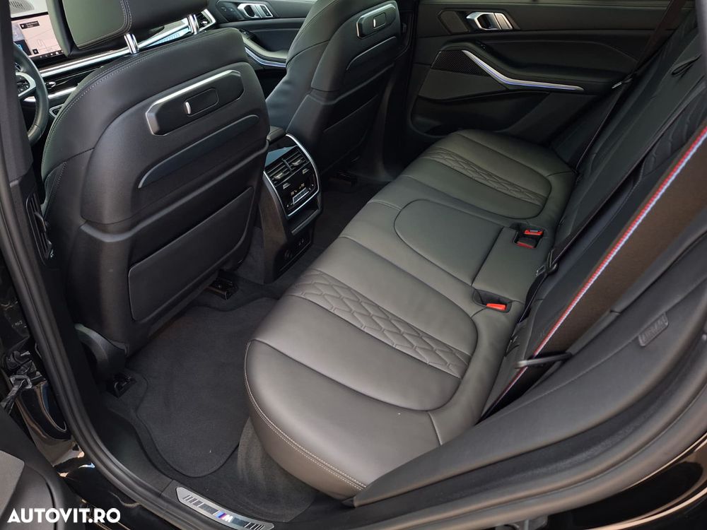 BMW X5 M M60i xDrive AT MHEV - 17