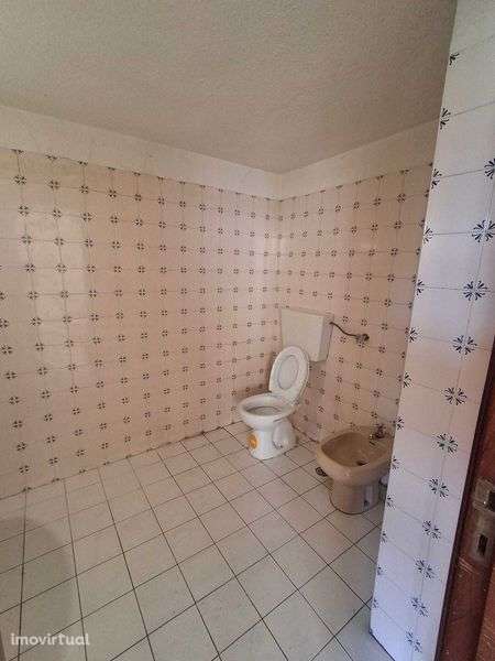 Loja para Arrendamento – 50 m² – Póvoa de Santo Adrião (Odivelas) - Grande imagem: 4/10