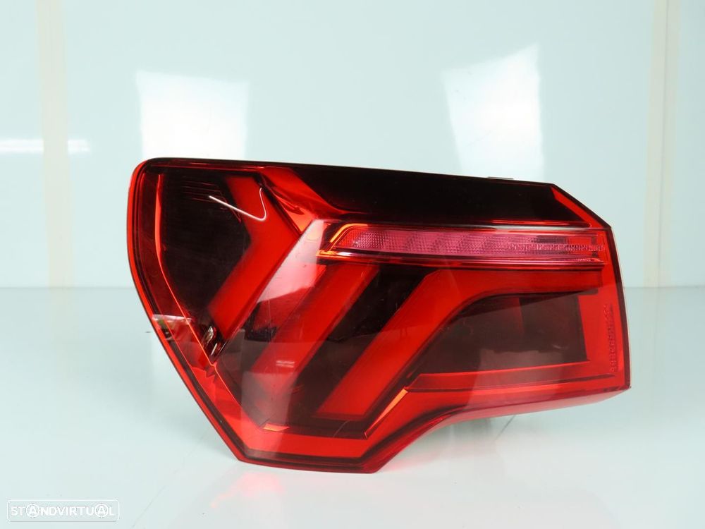 Farolim LED Esquerdo/Trás Usado / Original AUDI Q3 (F3B) 83A945091B - 1