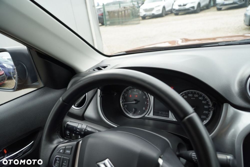 Suzuki Vitara - 13