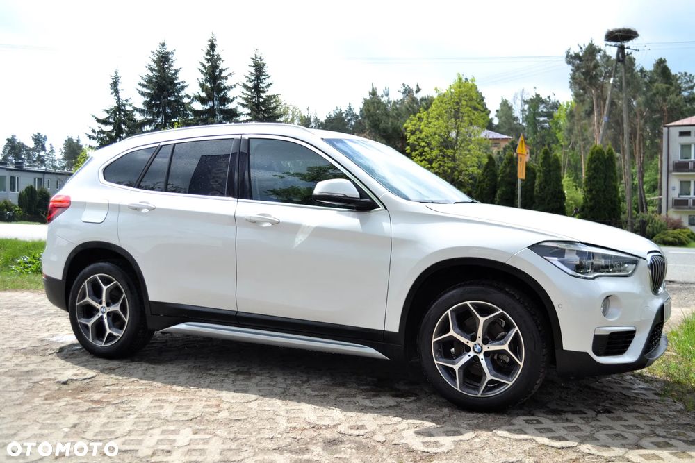 BMW X1 sDrive18i Advantage - 1