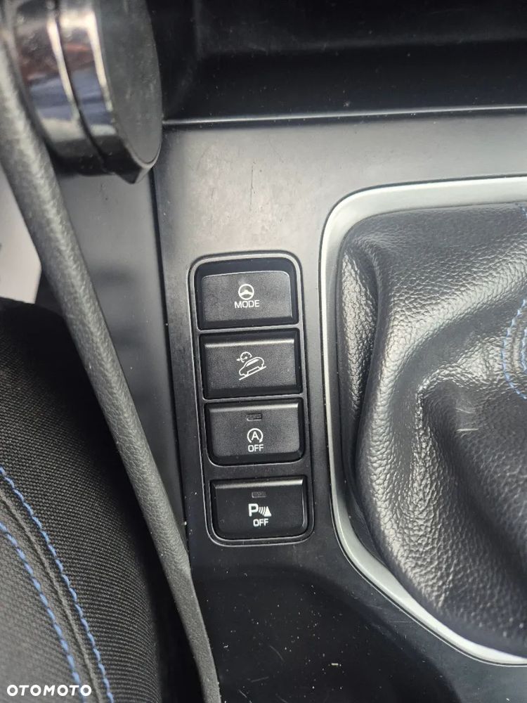 Hyundai Tucson 1.6 GDI BlueDrive Comfort 2WD - 22