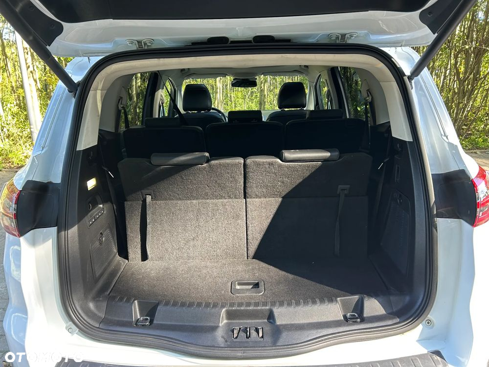 Ford S-Max 2.0 TDCi 4WD Titanium PowerShift - 17