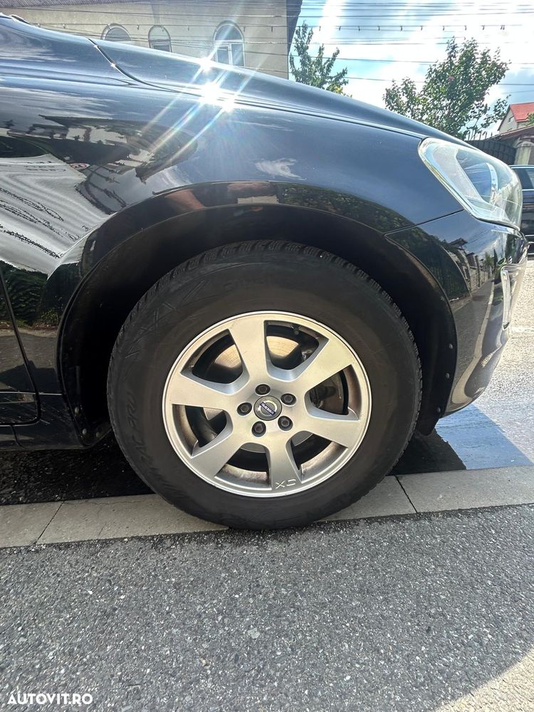 Volvo XC 60 D3 Geartronic Momentum - 10
