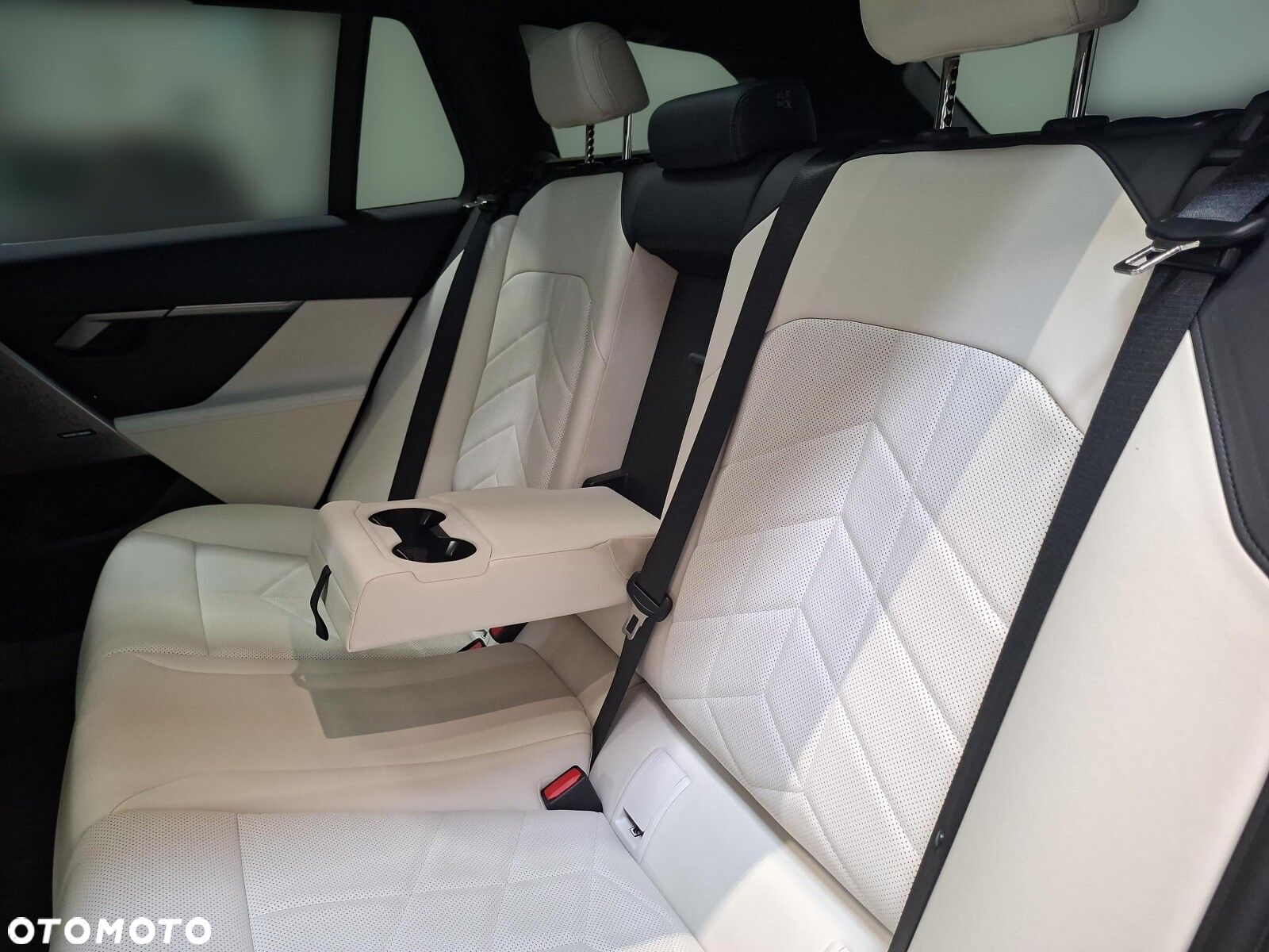 BMW Seria 5 - 17