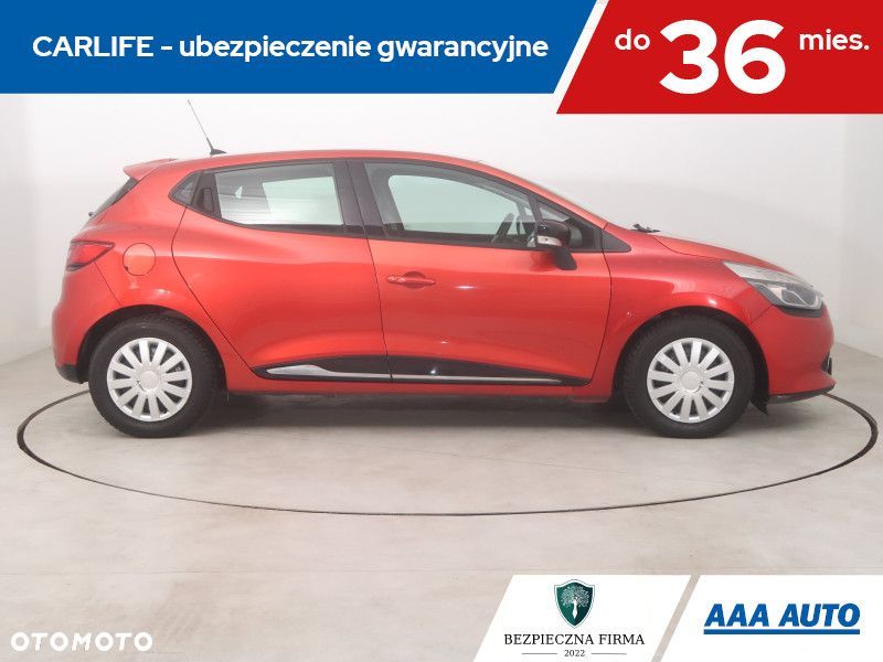 Renault Clio - 8