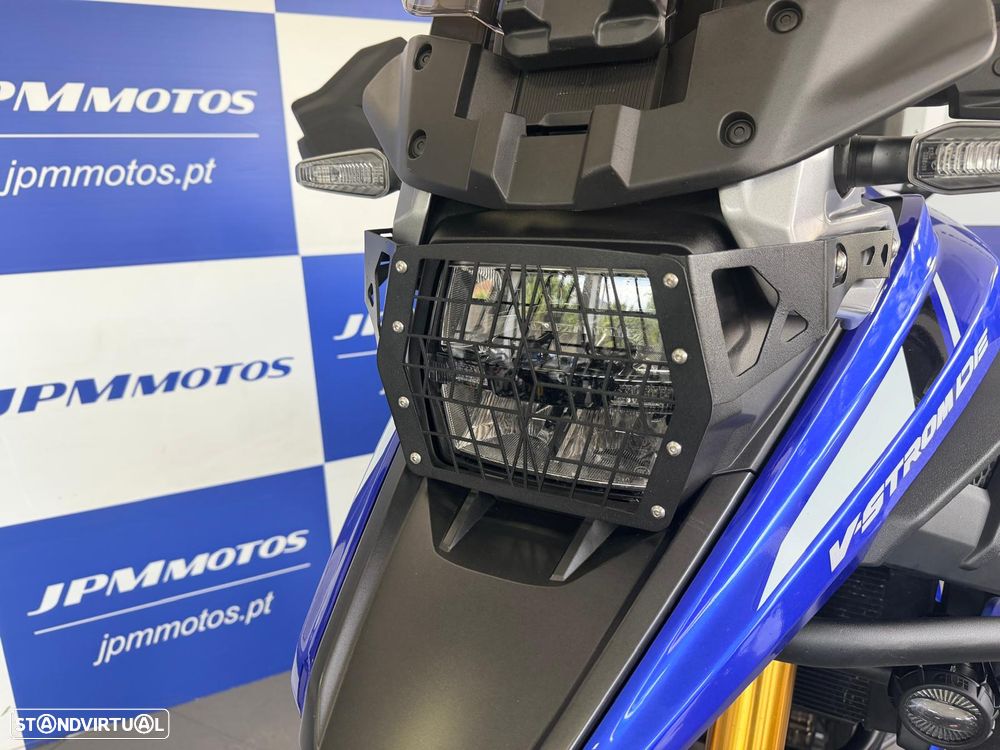 Suzuki DL 1050DE - 8