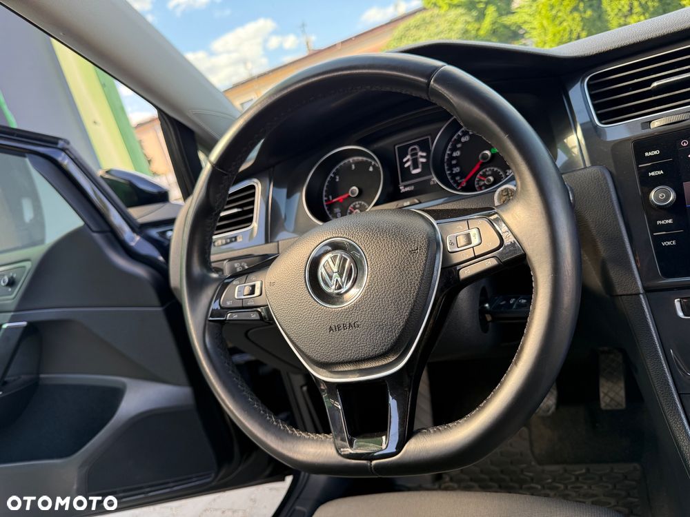 Volkswagen Golf 1.6 TDI BlueMotion Technology DSG Comfortline - 17