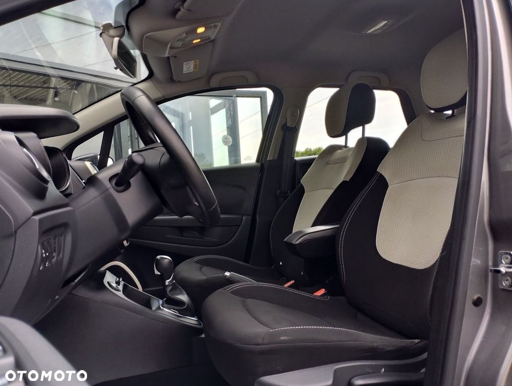 Renault Captur - 12