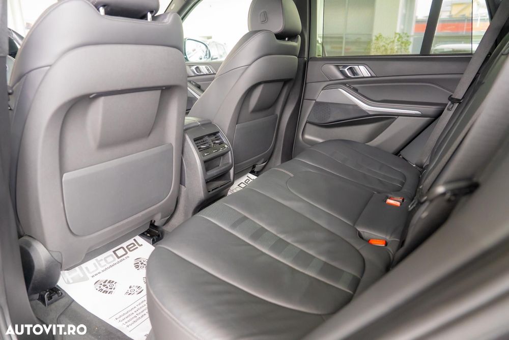 BMW X5 xDrive40i - 23