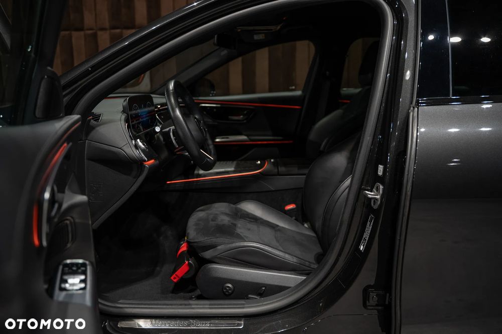 Mercedes-Benz Klasa E 220 d mHEV 4-Matic AMG 9G-Tronic - 13
