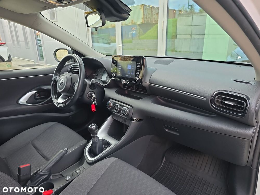 Toyota Yaris 1.5 Comfort - 15