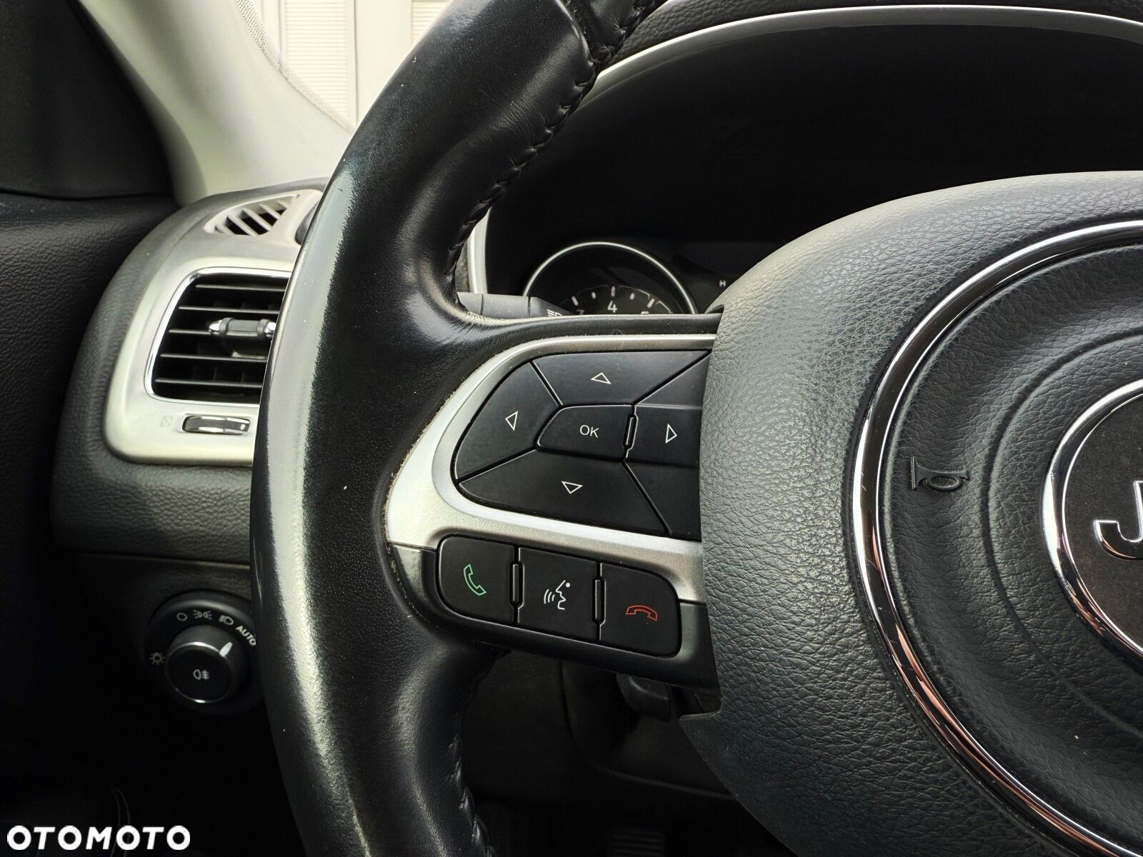 Jeep Compass 1.4 TMair Sport FWD S&S - 15