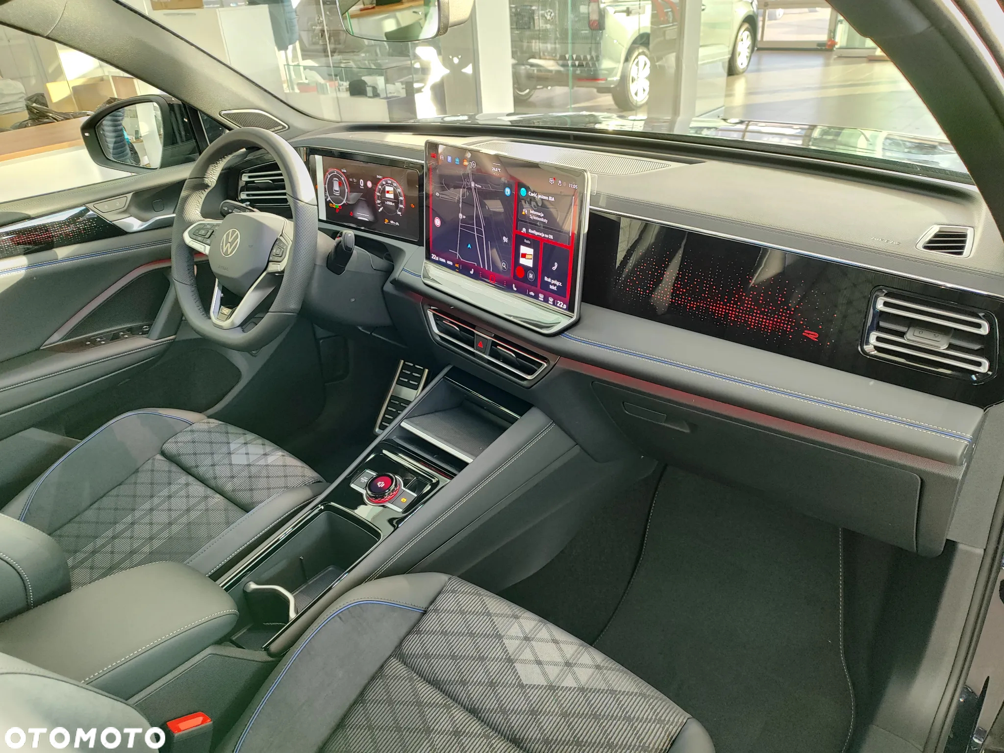 Volkswagen Tiguan 2.0 TSI 4Mot R-Line Plus DSG - 18