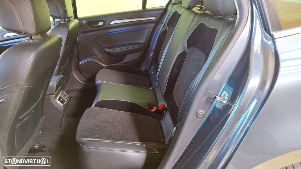 Renault Mégane Sport Tourer 1.5 Blue dCi Intens EDC - 14
