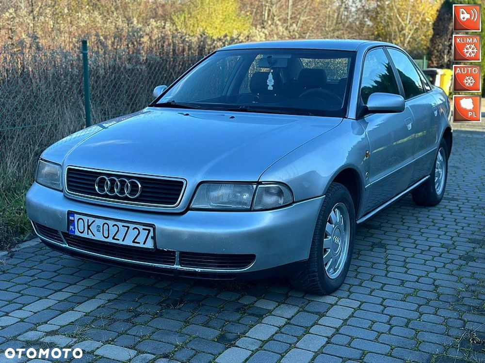 Audi A4 Limousine - 1