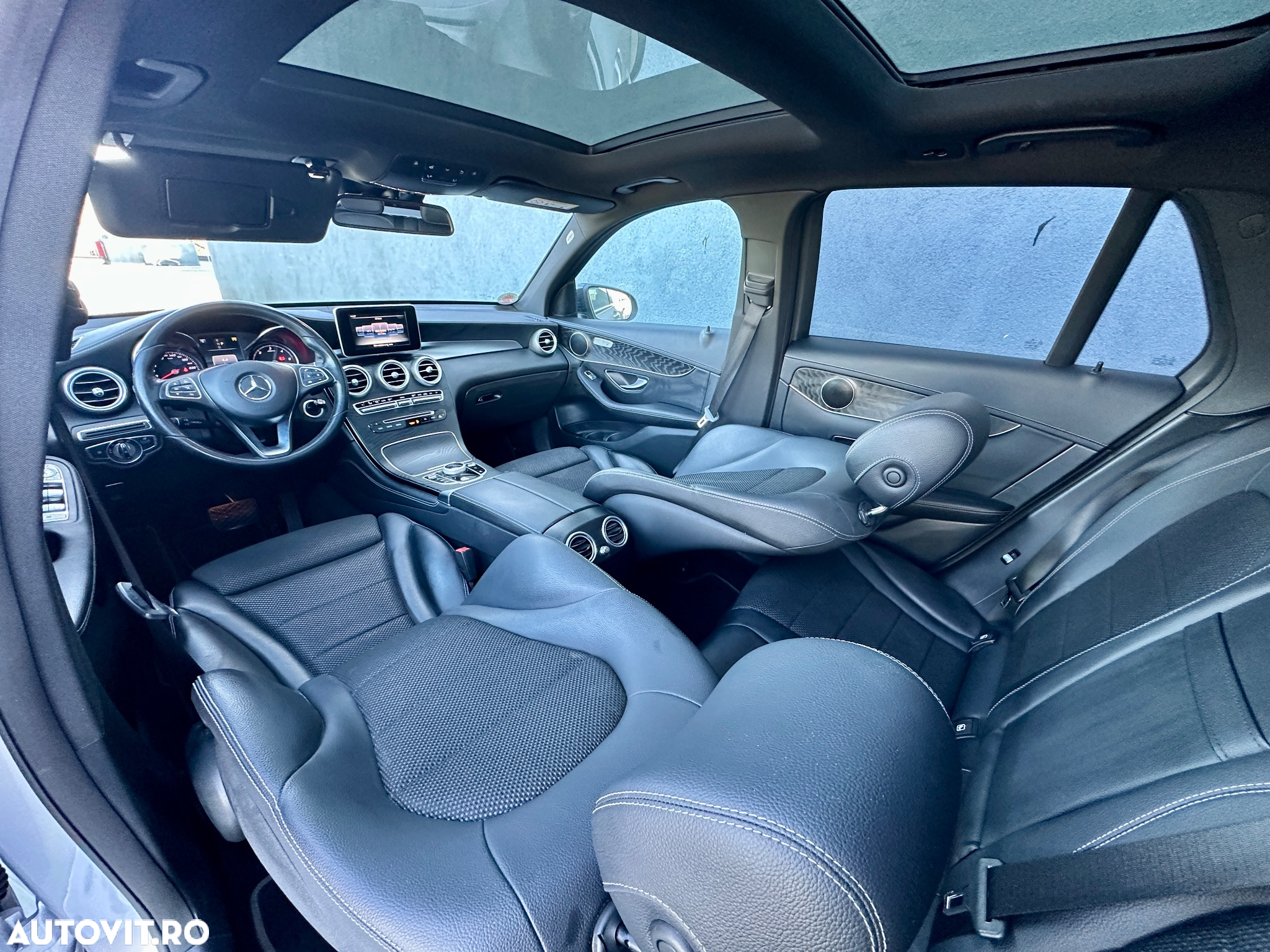 Mercedes-Benz GLC 220 d 4Matic 9G-TRONIC AMG Line - 7