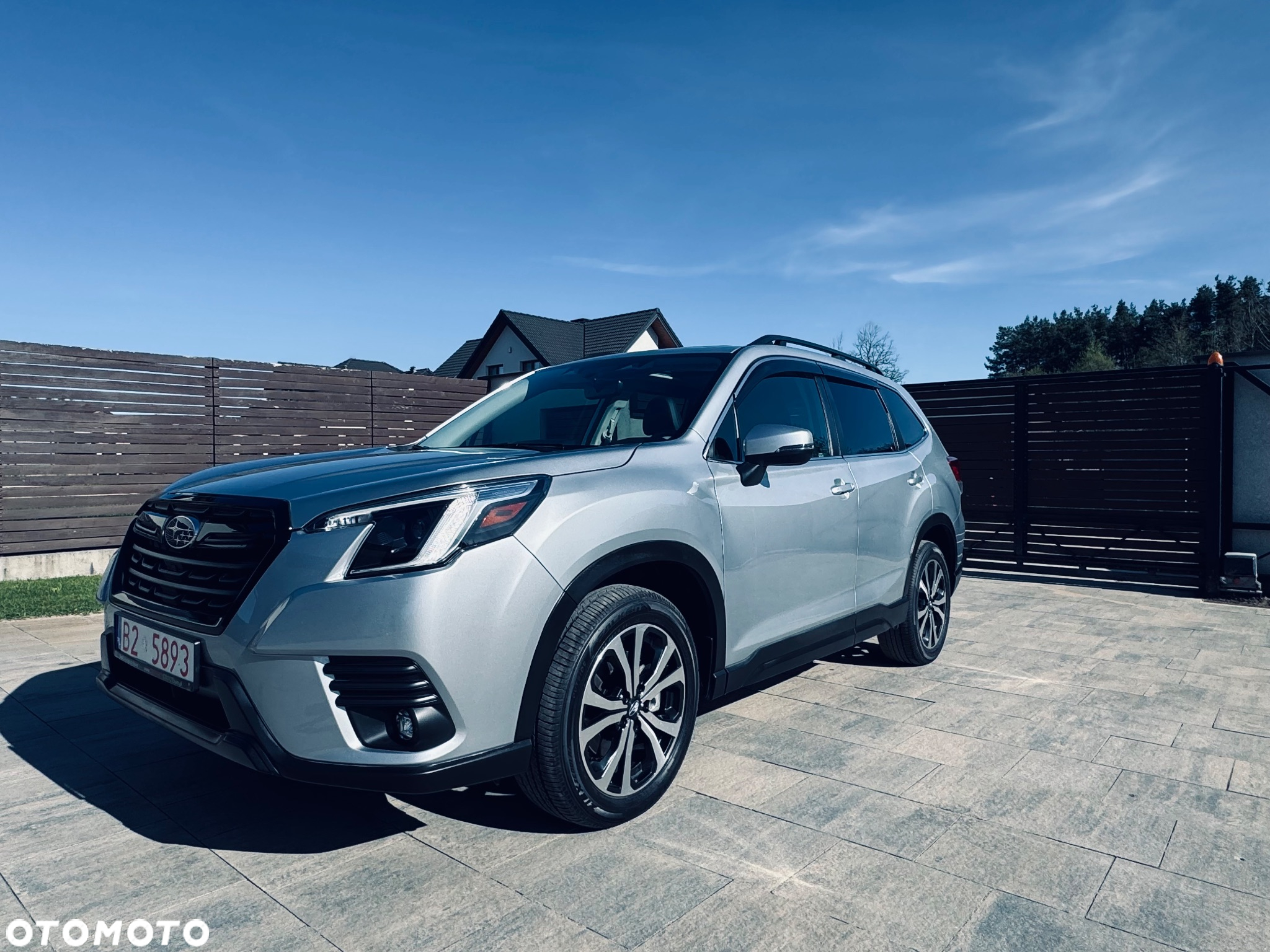Subaru Forester 2.0i-L Platinum (EyeSight) Lineartronic - 4
