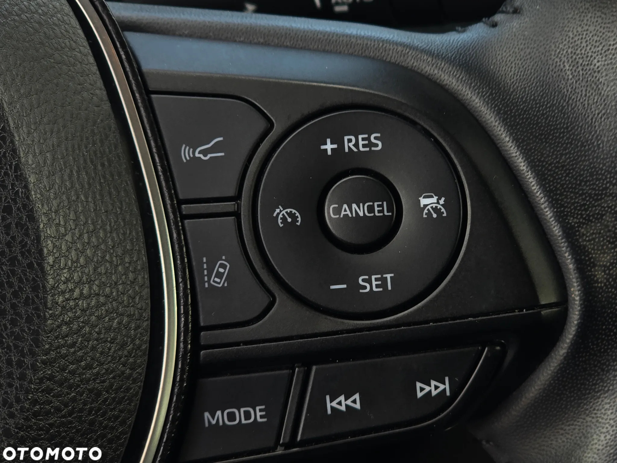 Toyota RAV4 - 18
