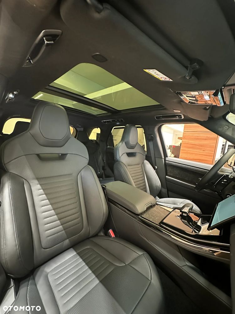 Land Rover Range Rover Sport - 22