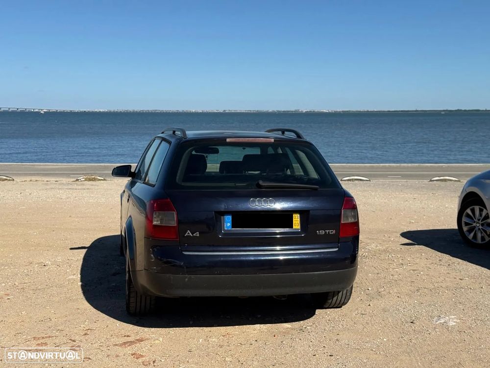 Audi A4 Avant 1.9 TDI m6 - 16