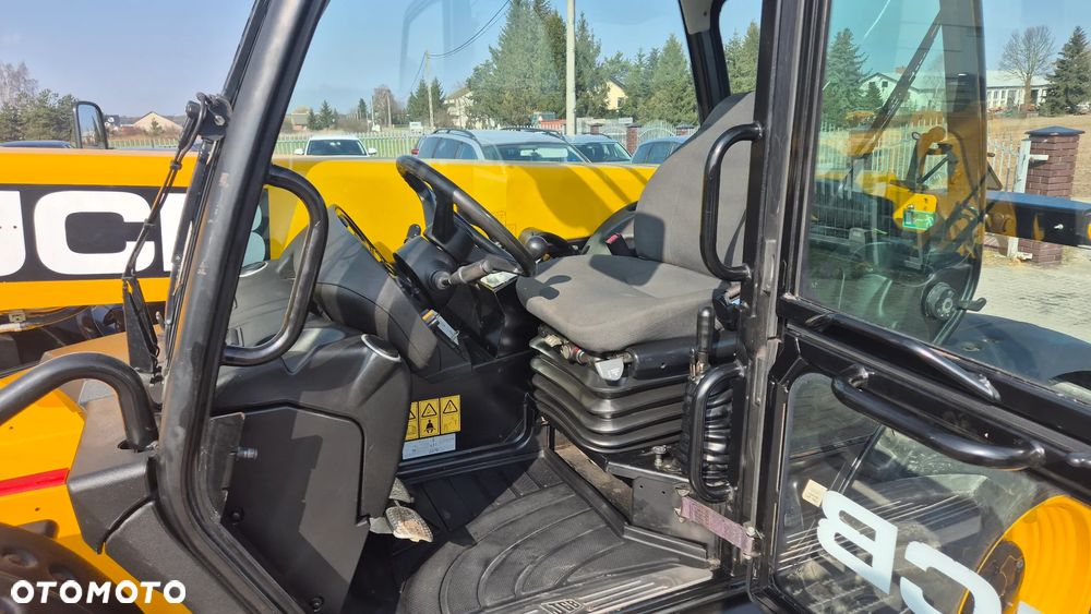 JCB 536-60 Agri Super 2013R - 13