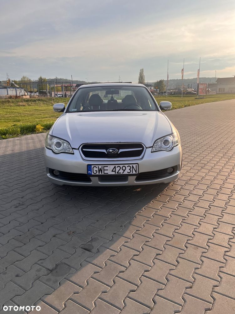 Subaru Legacy 3.0 H6 - 3
