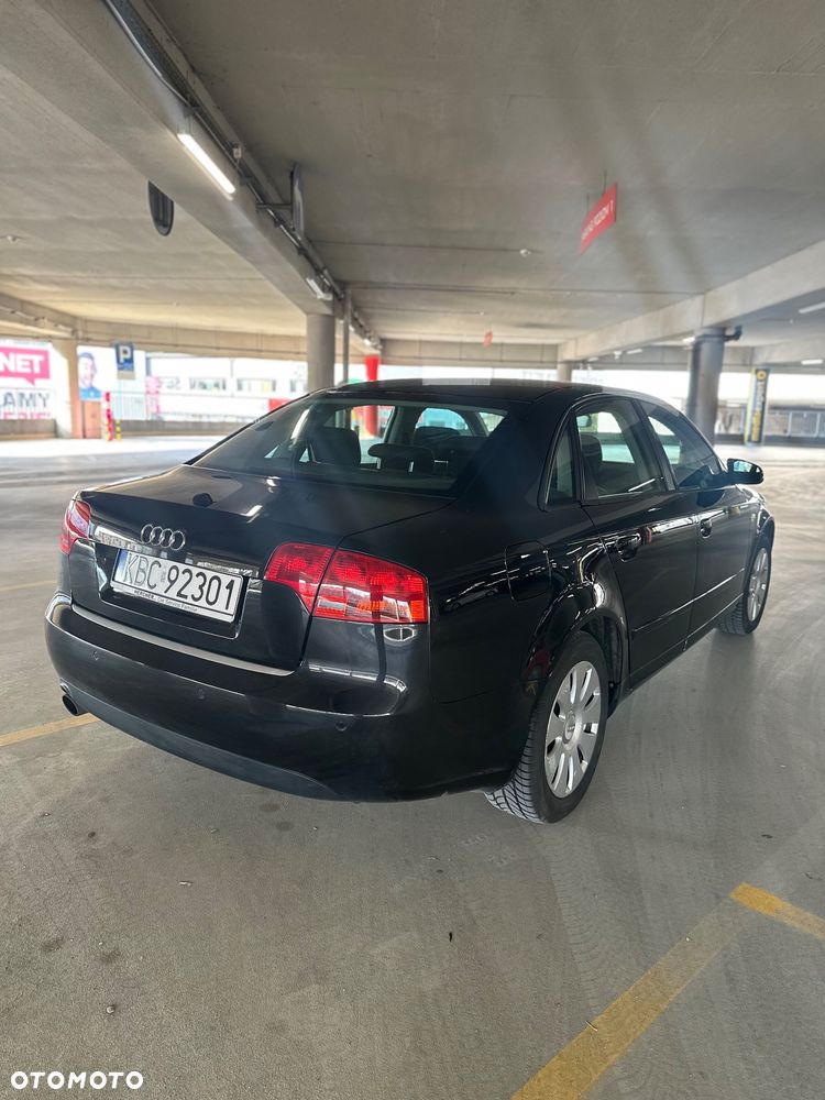 Audi A4 Limousine 2 - 33