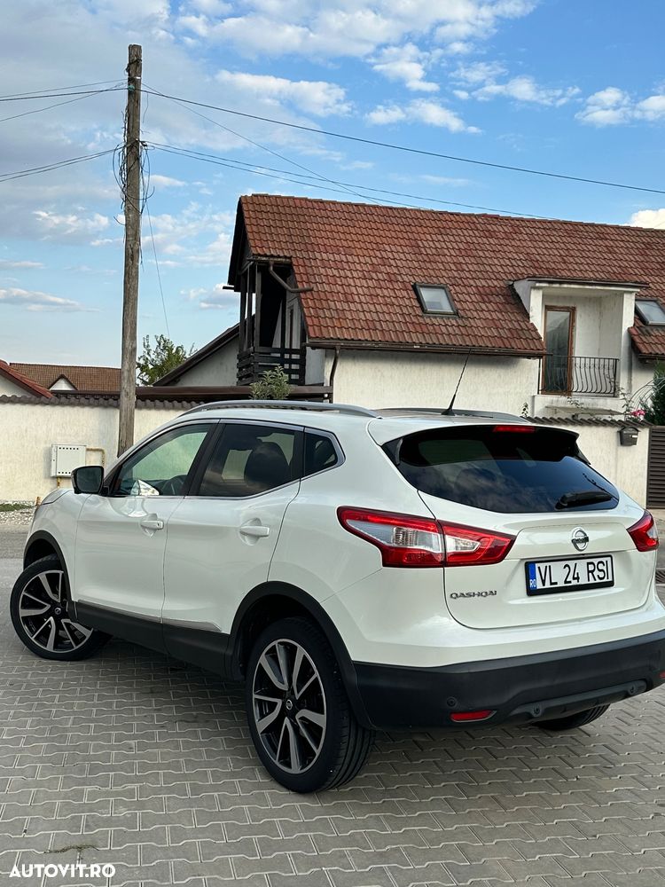 Nissan Qashqai - 10