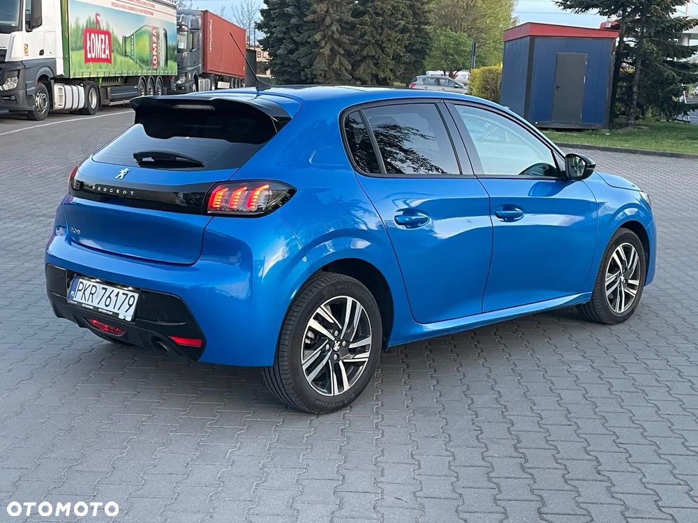 Peugeot 208 PureTech 100 EAT8 Allure - 6