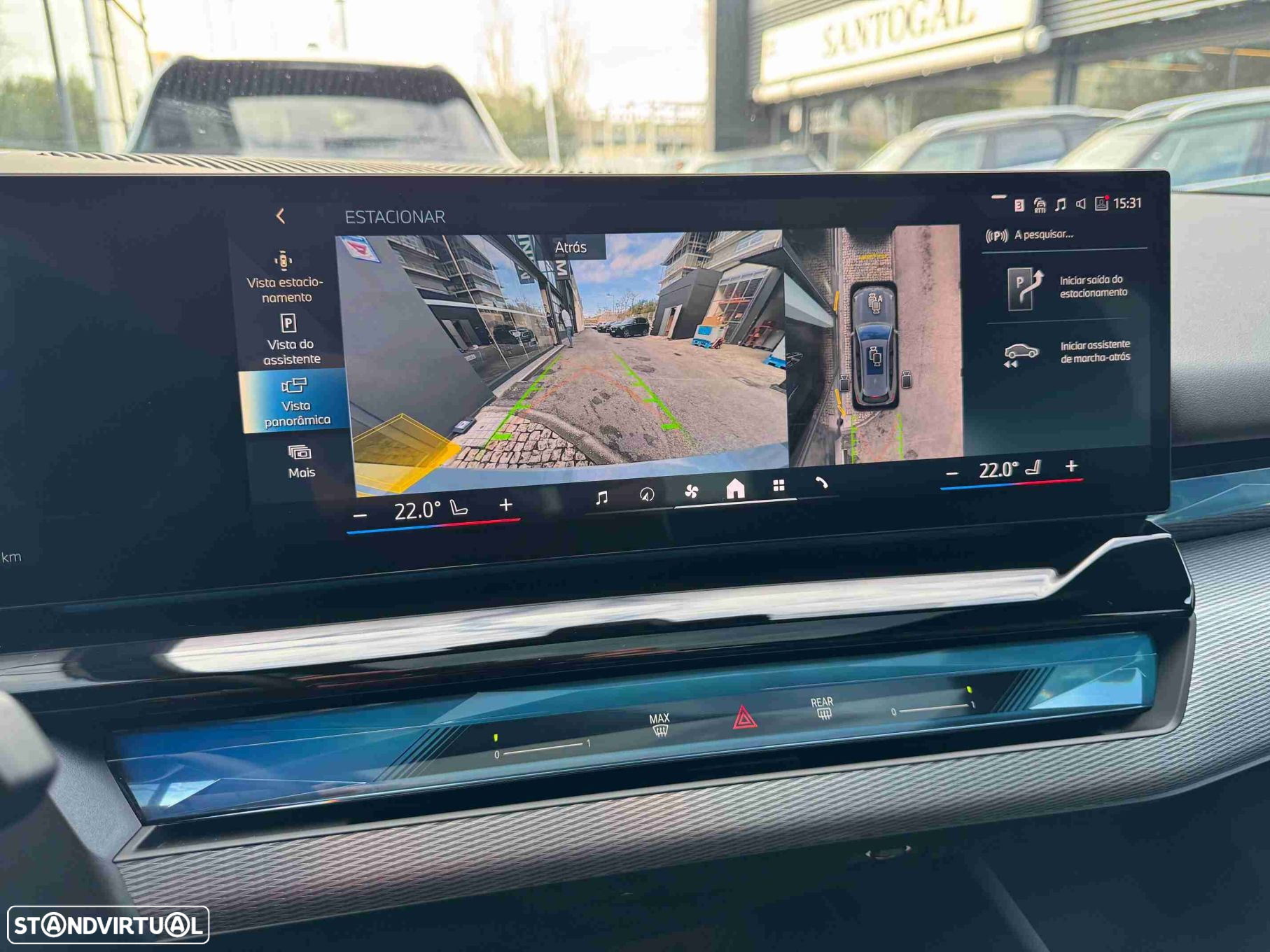 BMW i5 Touring eDrive40 - 16