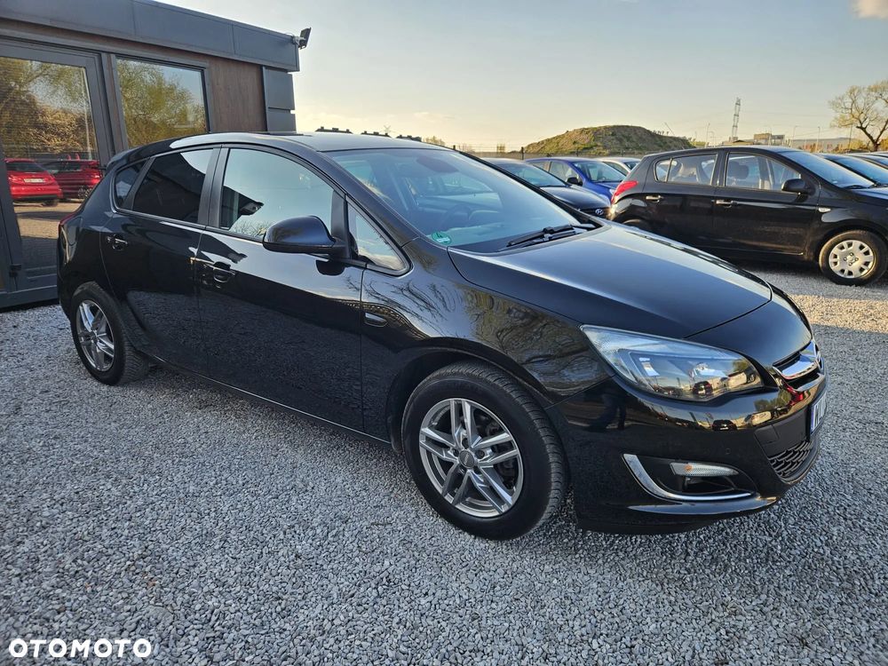 Opel Astra 1.4 Turbo Edition - 11