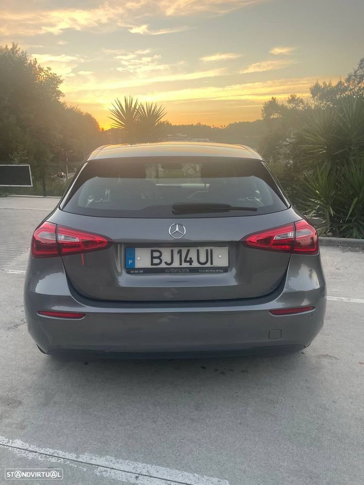 Mercedes-Benz A 180 d 7G-DCT - 7