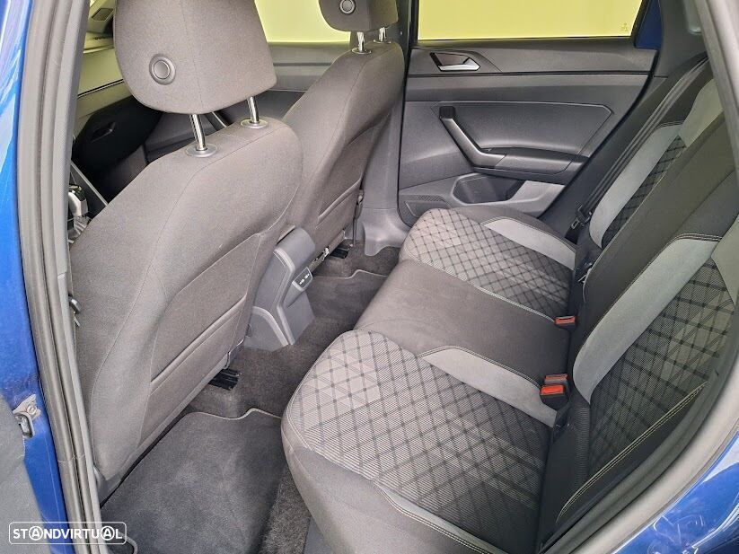 VW Taigo 1.0 TSI R-Line DSG - 8