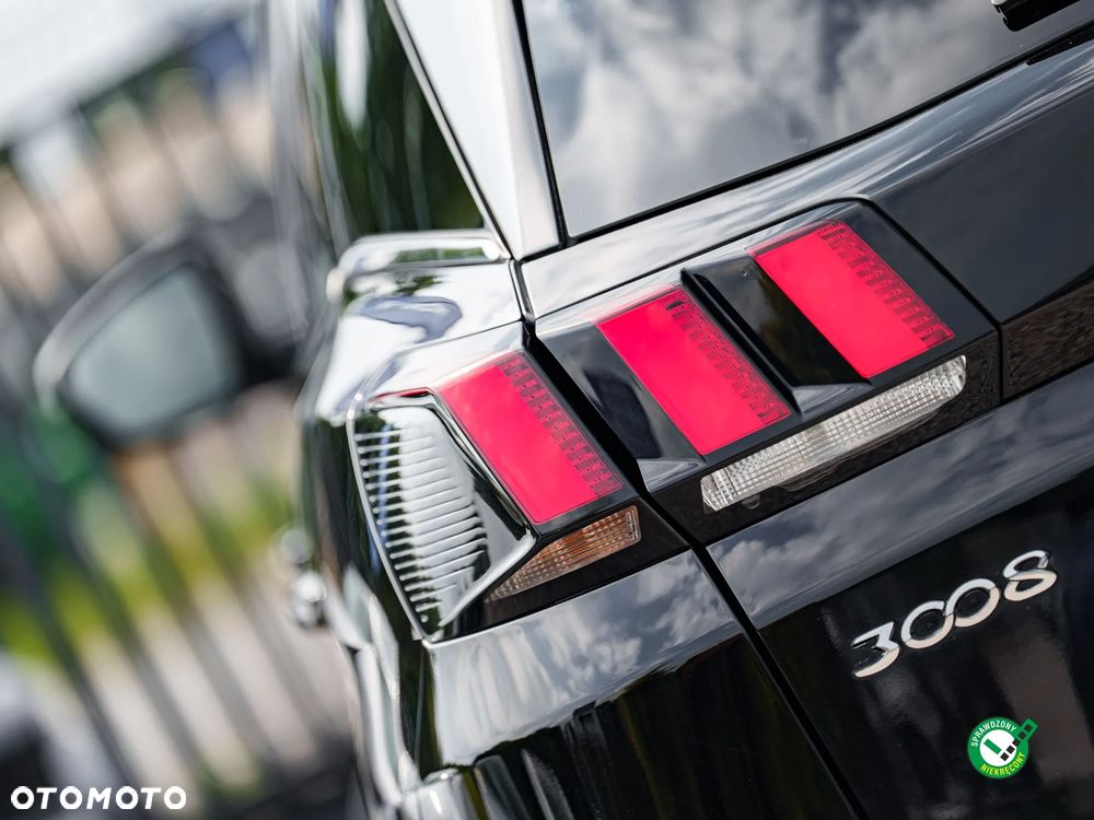Peugeot 3008 1.5 BlueHDi GT Pack S&S EAT8 - 11
