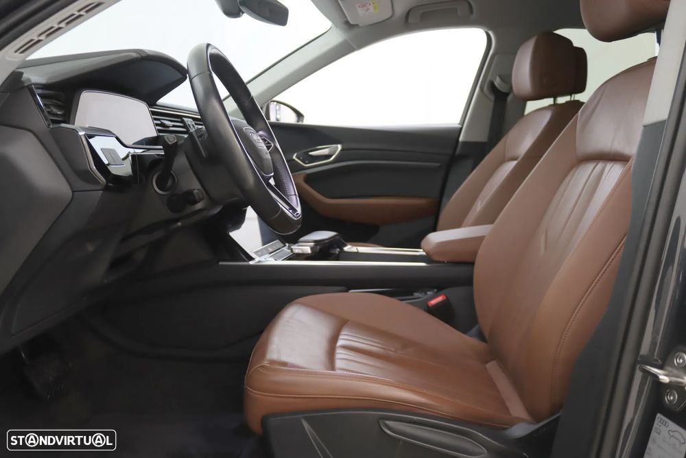 Audi e-tron 55 quattro - 5