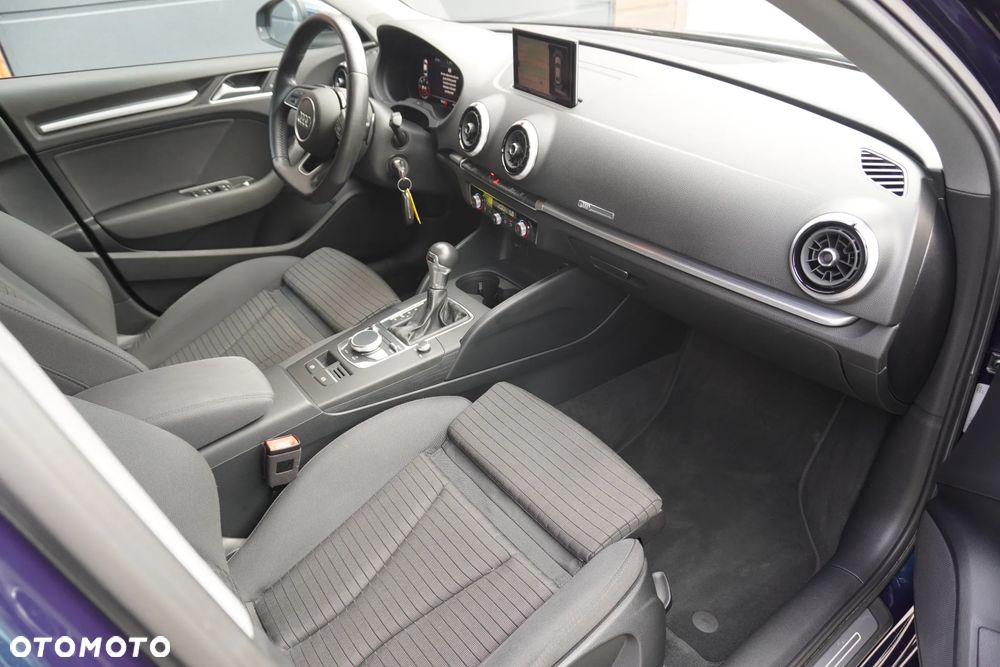 Audi A3 Limousine 2.0 TDI (clean diesel) S tronic S line Sportpaket - 9