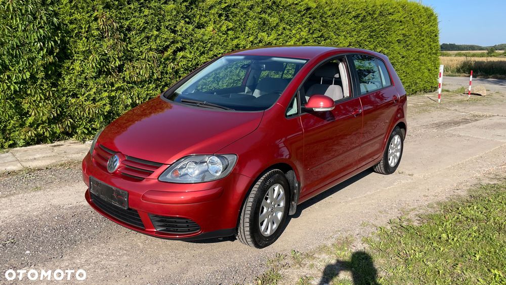 Volkswagen Golf Plus - 1