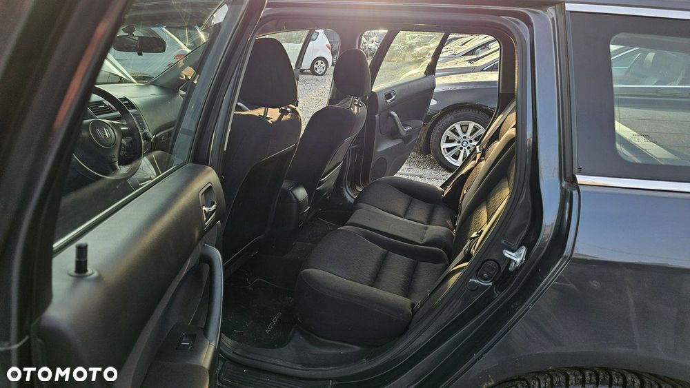 Honda Accord - 12