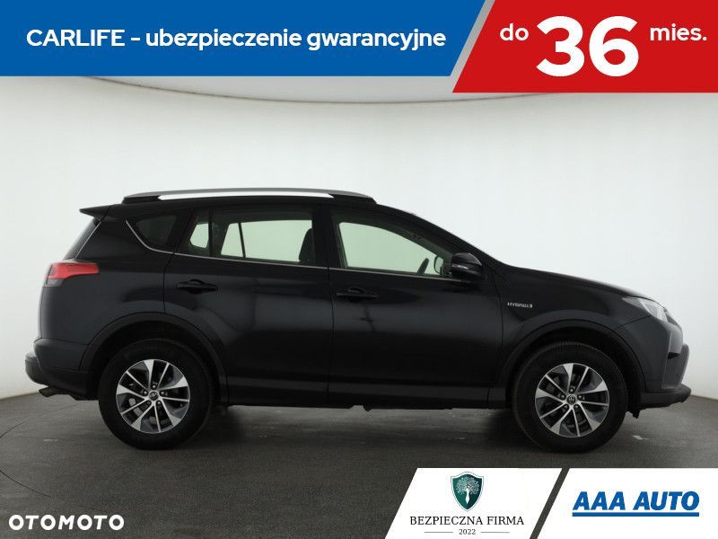 Toyota RAV4 - 8
