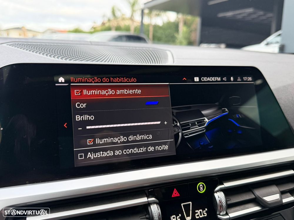 BMW 320 d Pack M Auto - 38