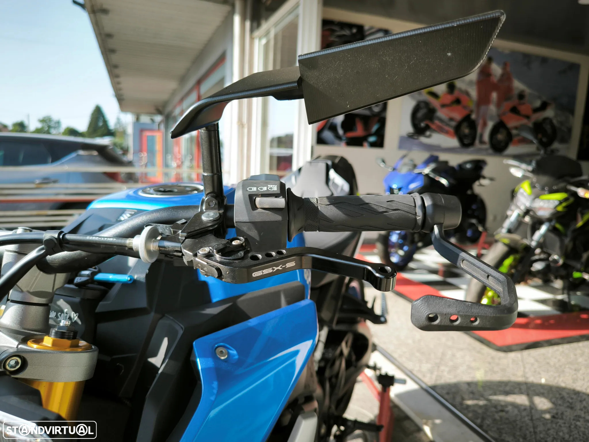 Suzuki GSX S 1000 Leo Vince - 13
