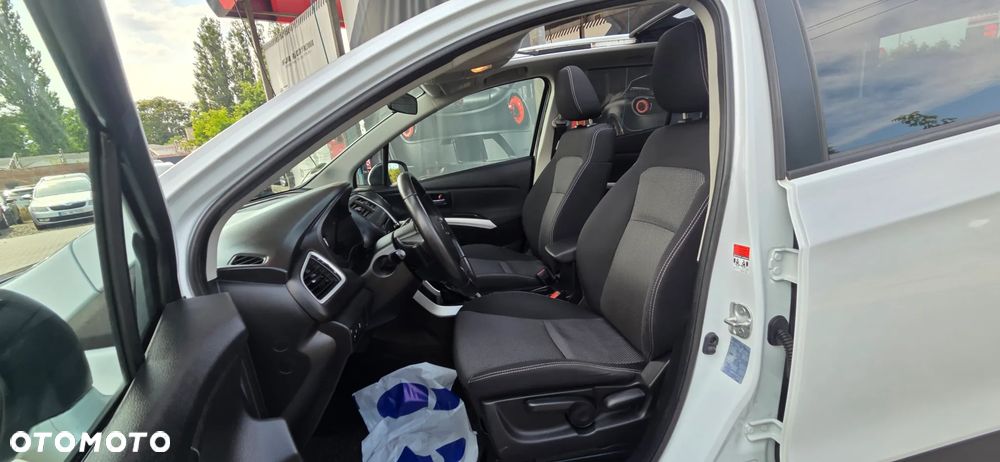 Suzuki SX4 S-Cross 1.6 VVT CVT 4x2 Comfort - 30