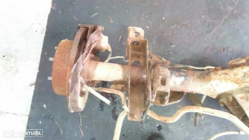 CHARRIOT TRASEIRO MITSUBISHI PAJERO 1992 - 2