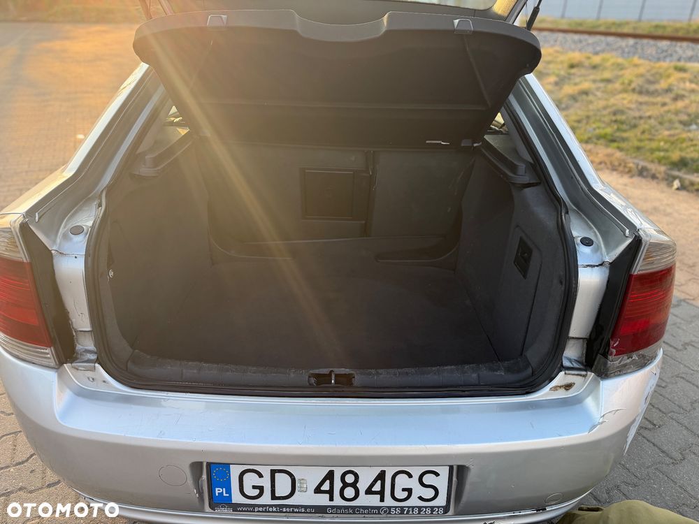 Opel Vectra 1.9 CDTI Cosmo - 9