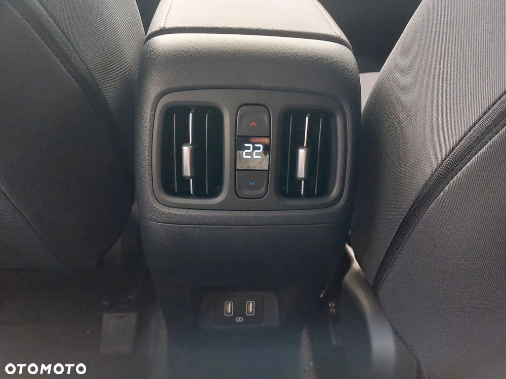 Hyundai Tucson 1.6 T-GDi HEV Executive 2WD - 9