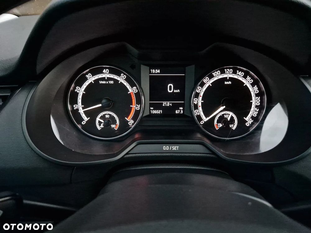 Skoda Octavia 1.5 TSI ACT Active - 7