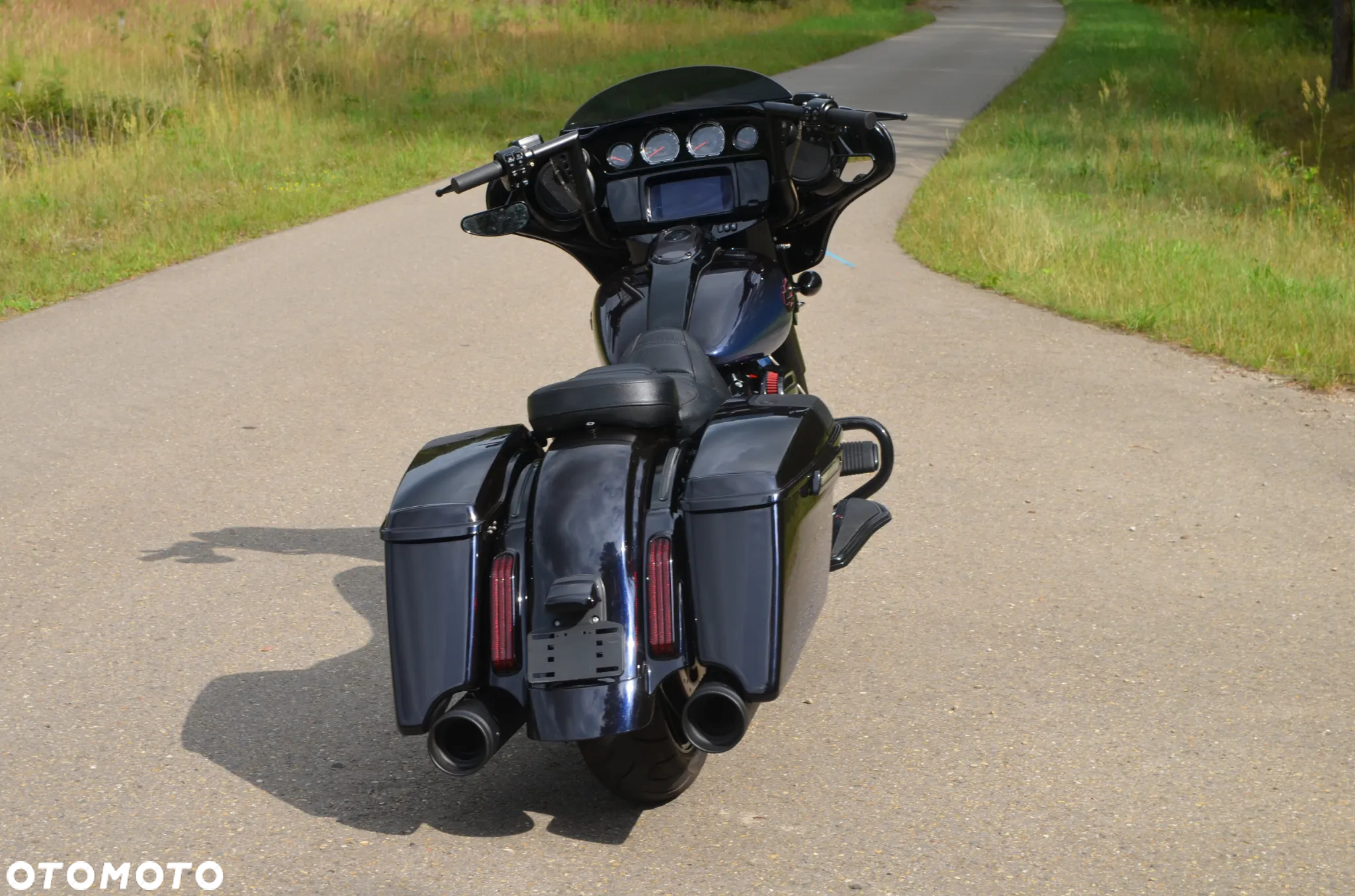 Harley-Davidson CVO Street Glide - 4