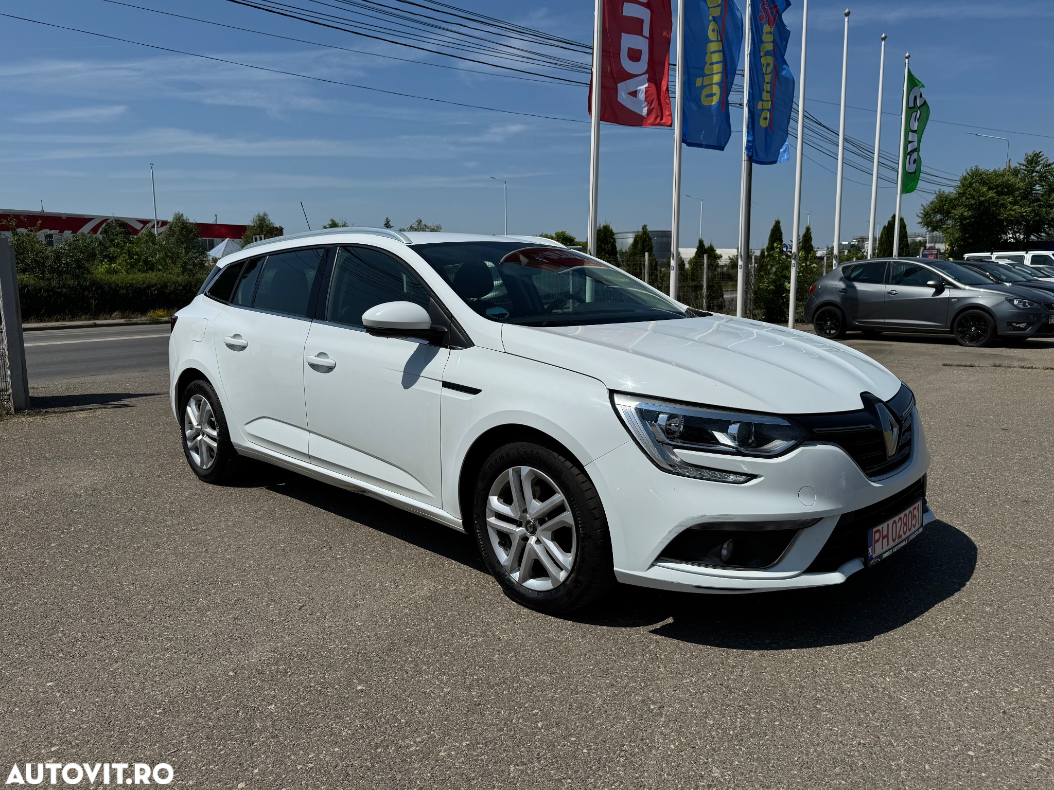 Renault Megane BLUE dCi 115 BUSINESS EDITION - 12